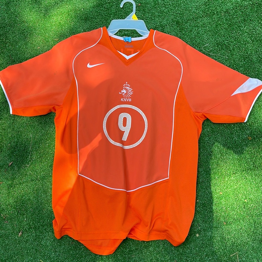 Ruud Van Nistelrooy national team Nike jersey size medium.